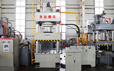 500噸三梁四柱液壓機(jī)多重？